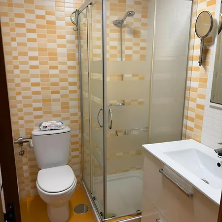 Centro De Con Piscina *