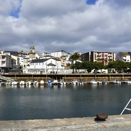 Centro De Con Piscina 아파트