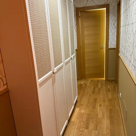 Centro De Con Piscina 아파트 포스