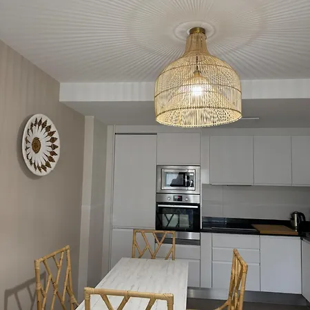 Centro De Con Piscina *