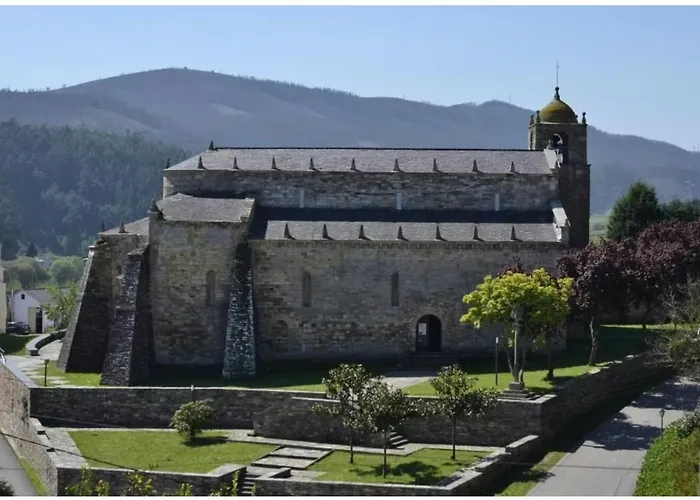 Διαμέρισμα Centro De Con Piscina Foz
